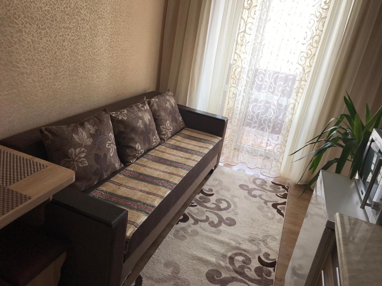 on Tatarska Street - Housity
