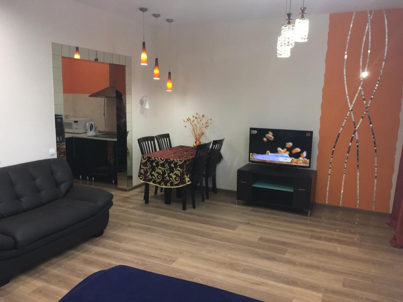 Luxe  Kirova 99b - Housity