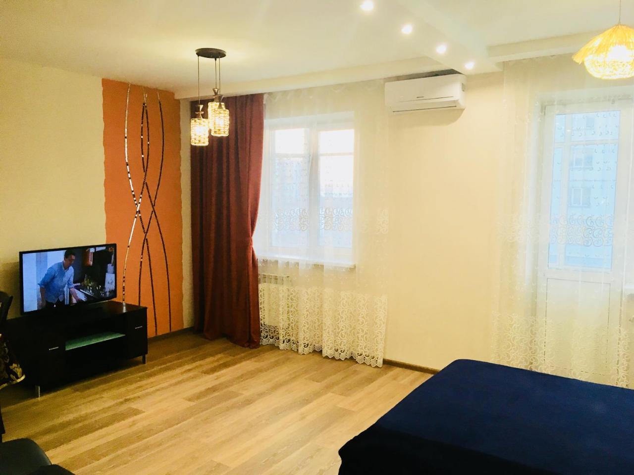 Luxe  Kirova 99b - Housity