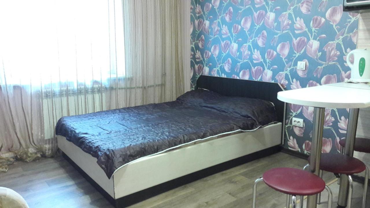 Derzhavinskaya - Housity