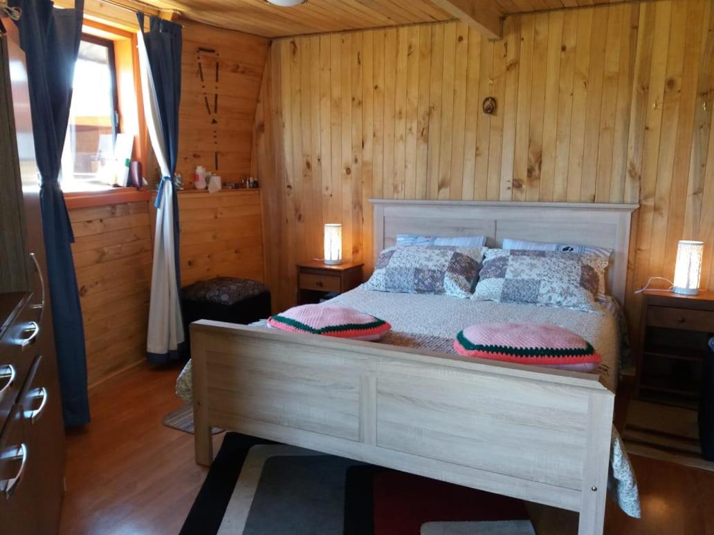 Domos y habitaci�n independiente Eva-Ray