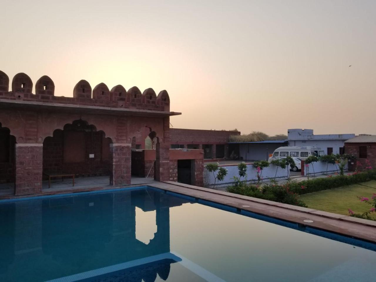 PUKHRAJ GARH - Housity