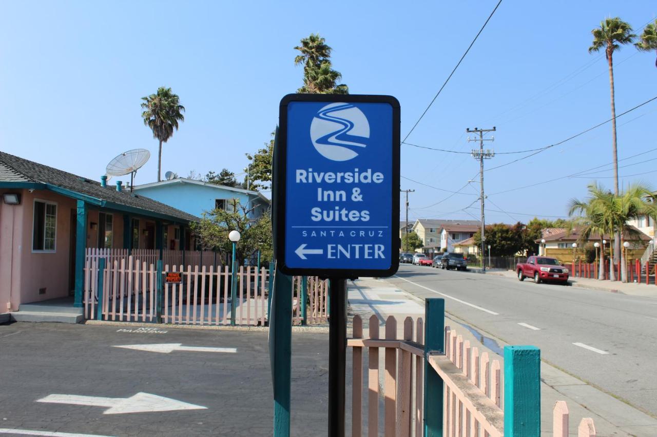 Image: Riverside Inn & Suites Santa Cruz