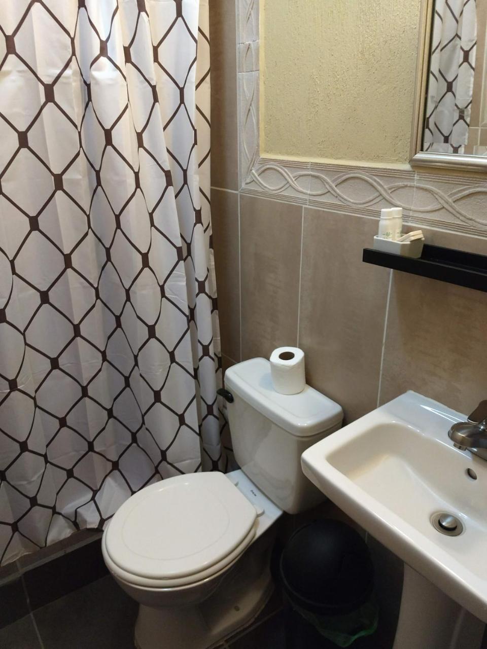 Give House - Housity