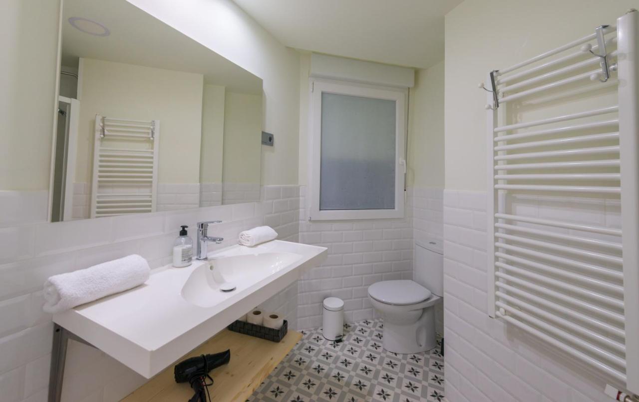MidHouse Leon - Housity