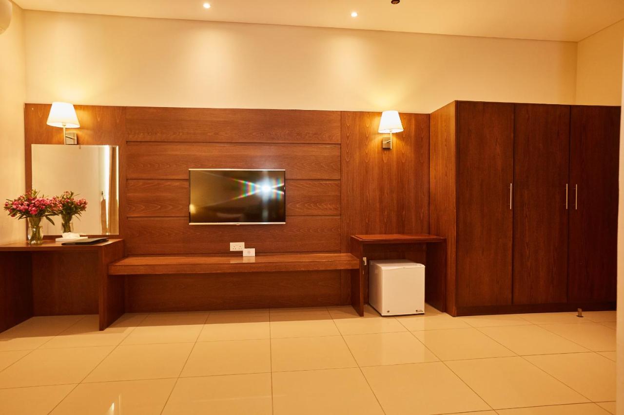 Bristol Palace - Housity