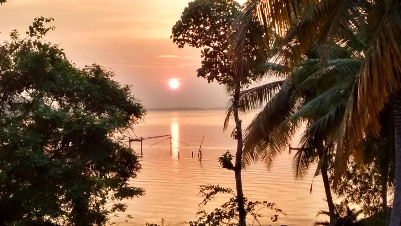 Ashirvad Homestay, Ashtamudi Lake, Kollam 01 - Housity