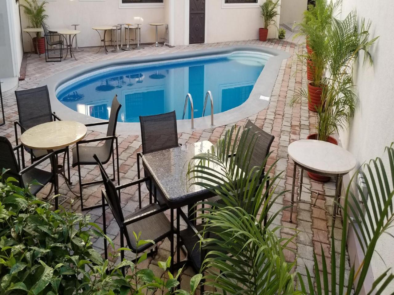 Villa Elegance  & Apartment - Housity