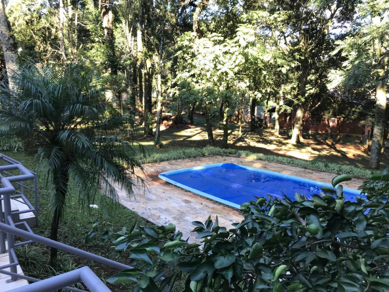 CASA EM COND. NA MATA - Housity