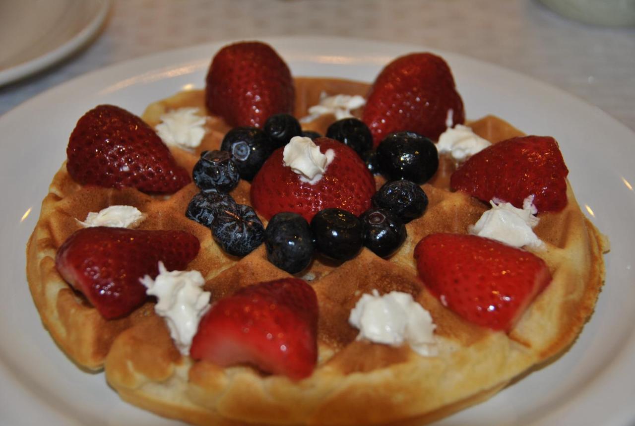Perfect Moments Bed & Breakfast - Housity