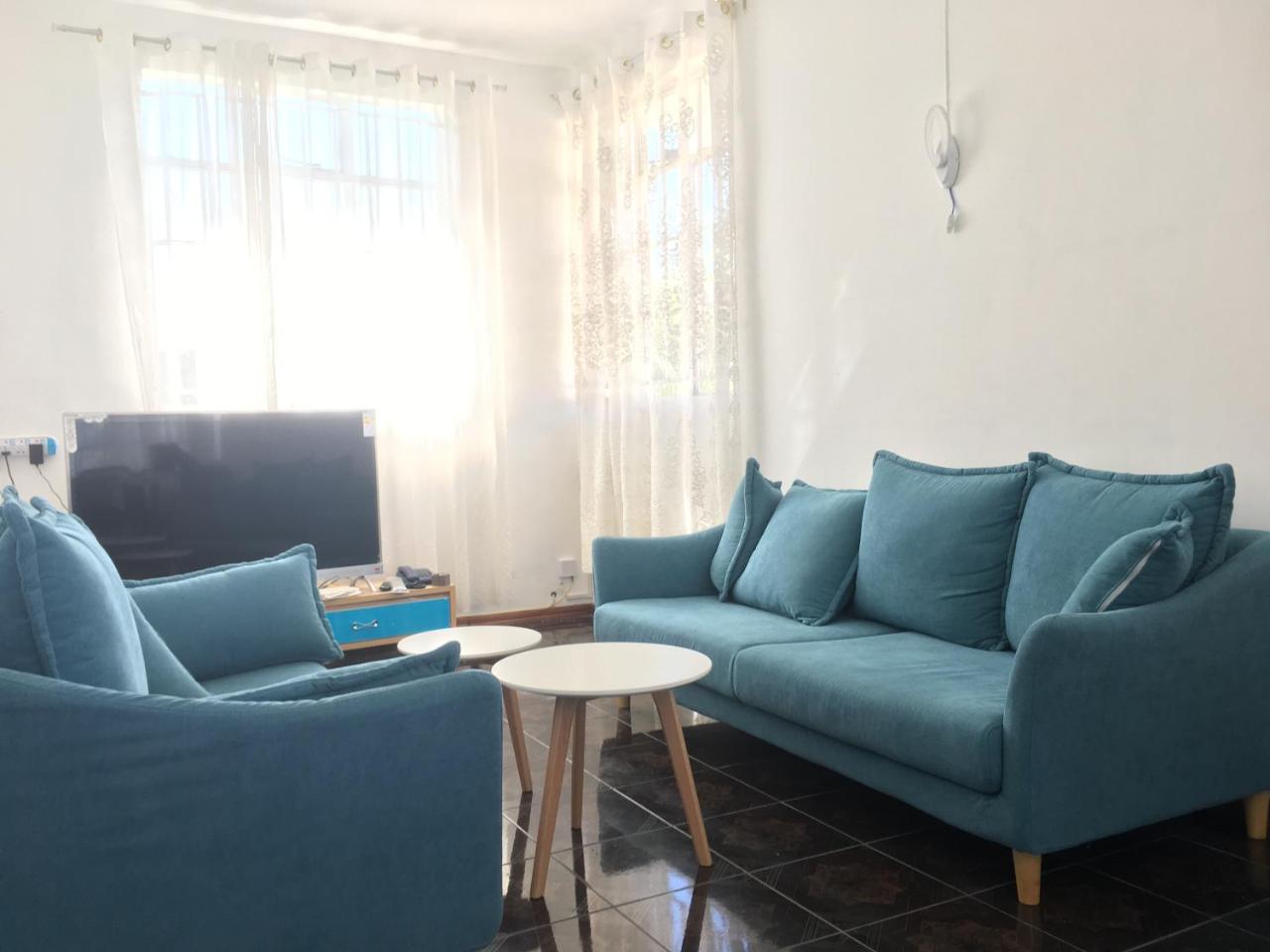 Appartement Spacieux, Quatre-Bornes - Housity