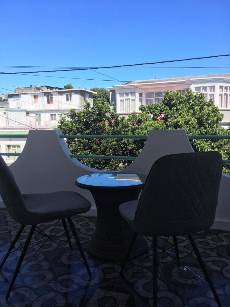 Appartement Spacieux, Quatre-Bornes - Housity