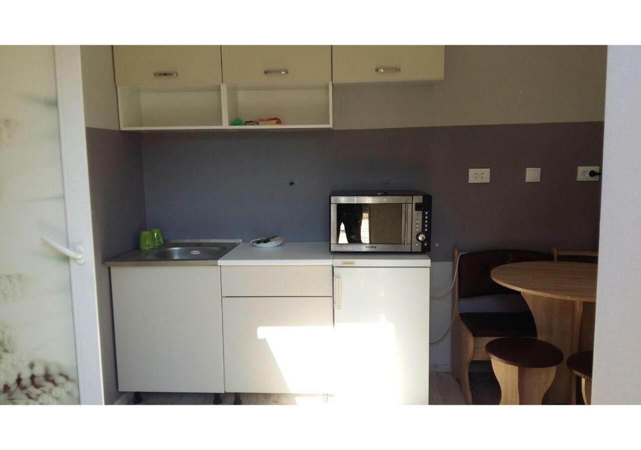 Dom pod krepost iu kam 39 ianets podils kii1 - Housity