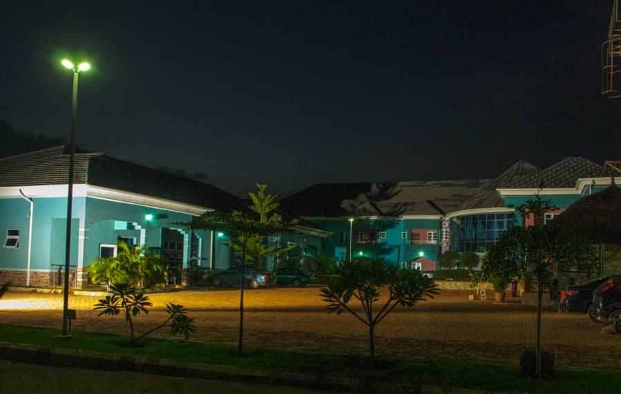 JBS Residence - Housity