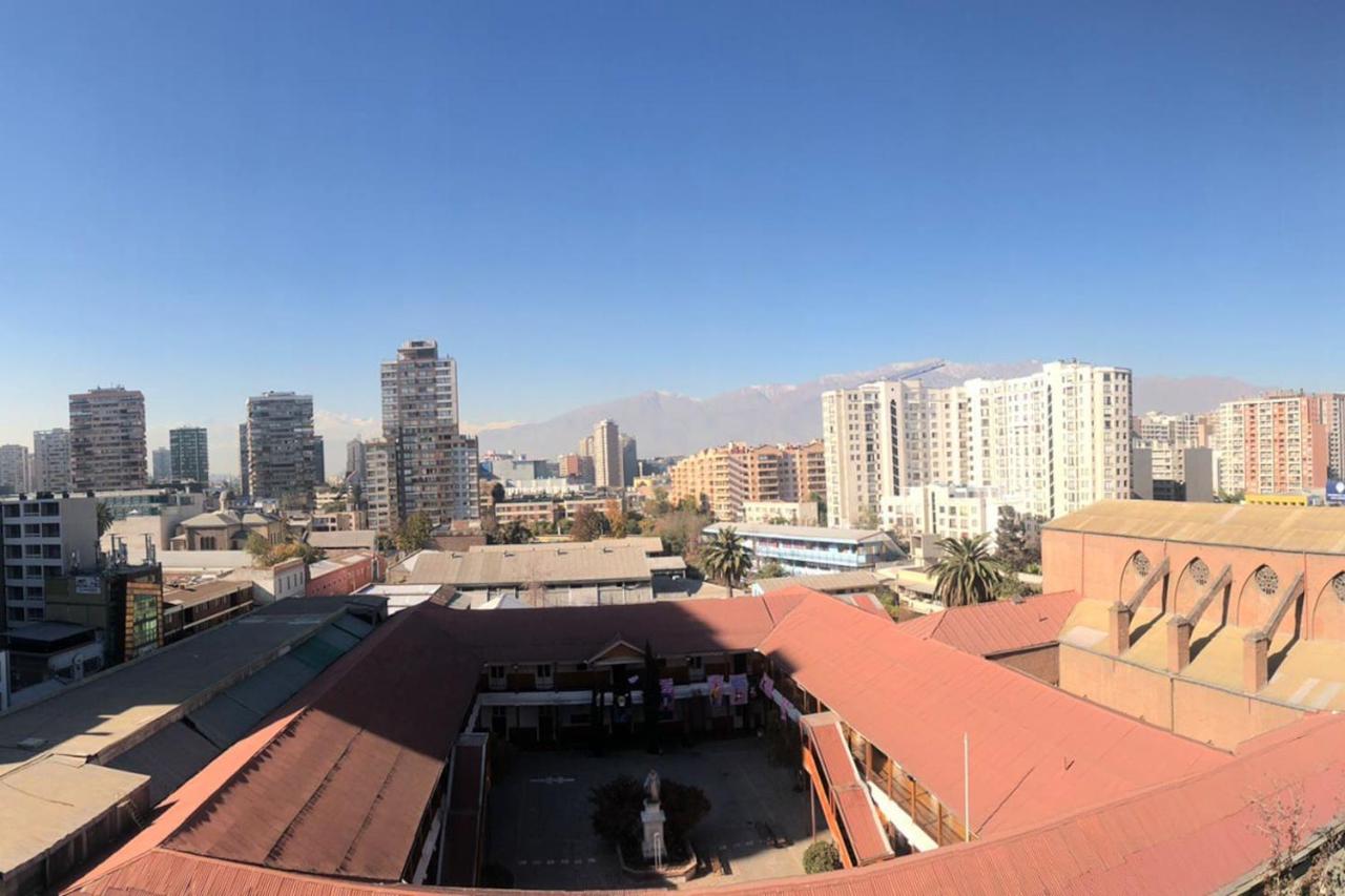 Apartment with Great View on the Andes-Santiago