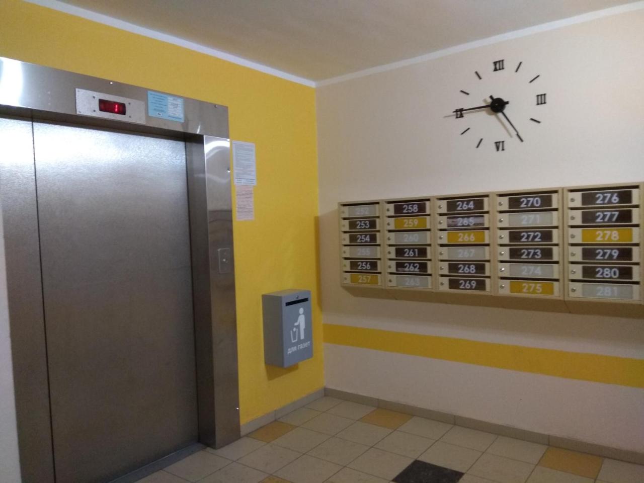 Bulvar Cvetochny - Housity