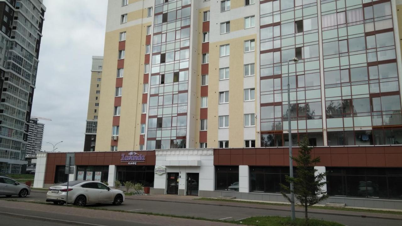 Bulvar Cvetochny - Housity