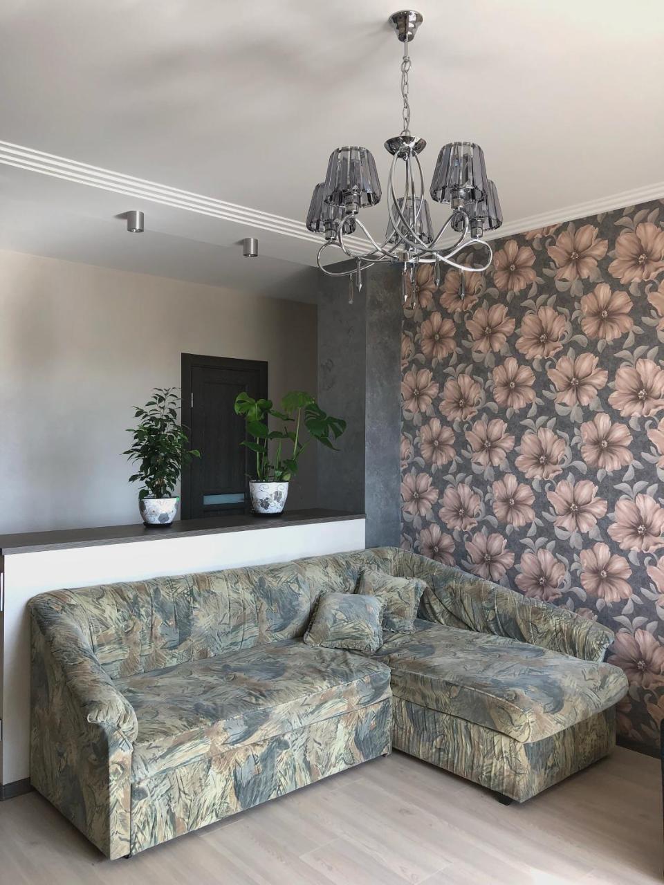 near the forest - Housity