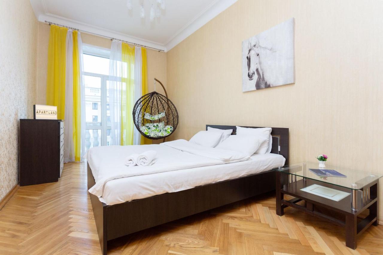on Kupalovskaya - Housity