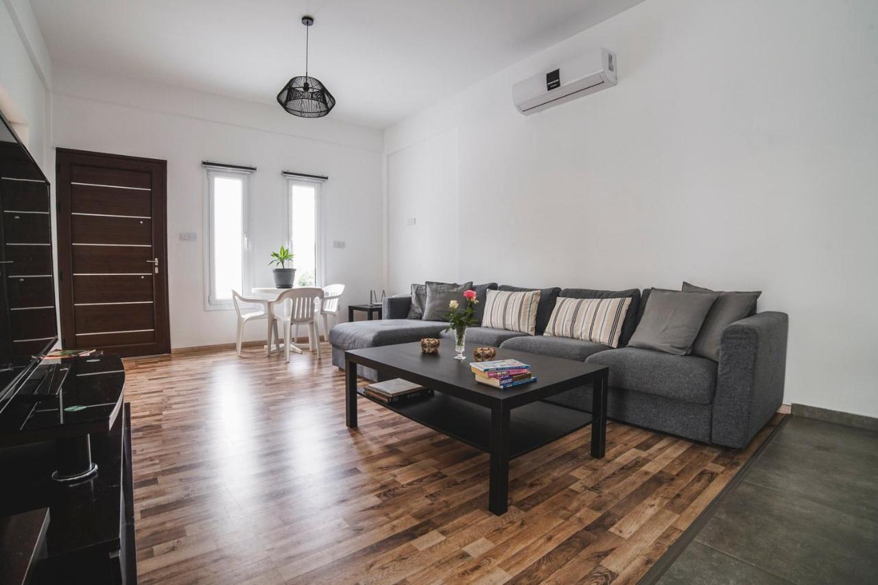 Stelios Place - 3 Bedroom - Housity