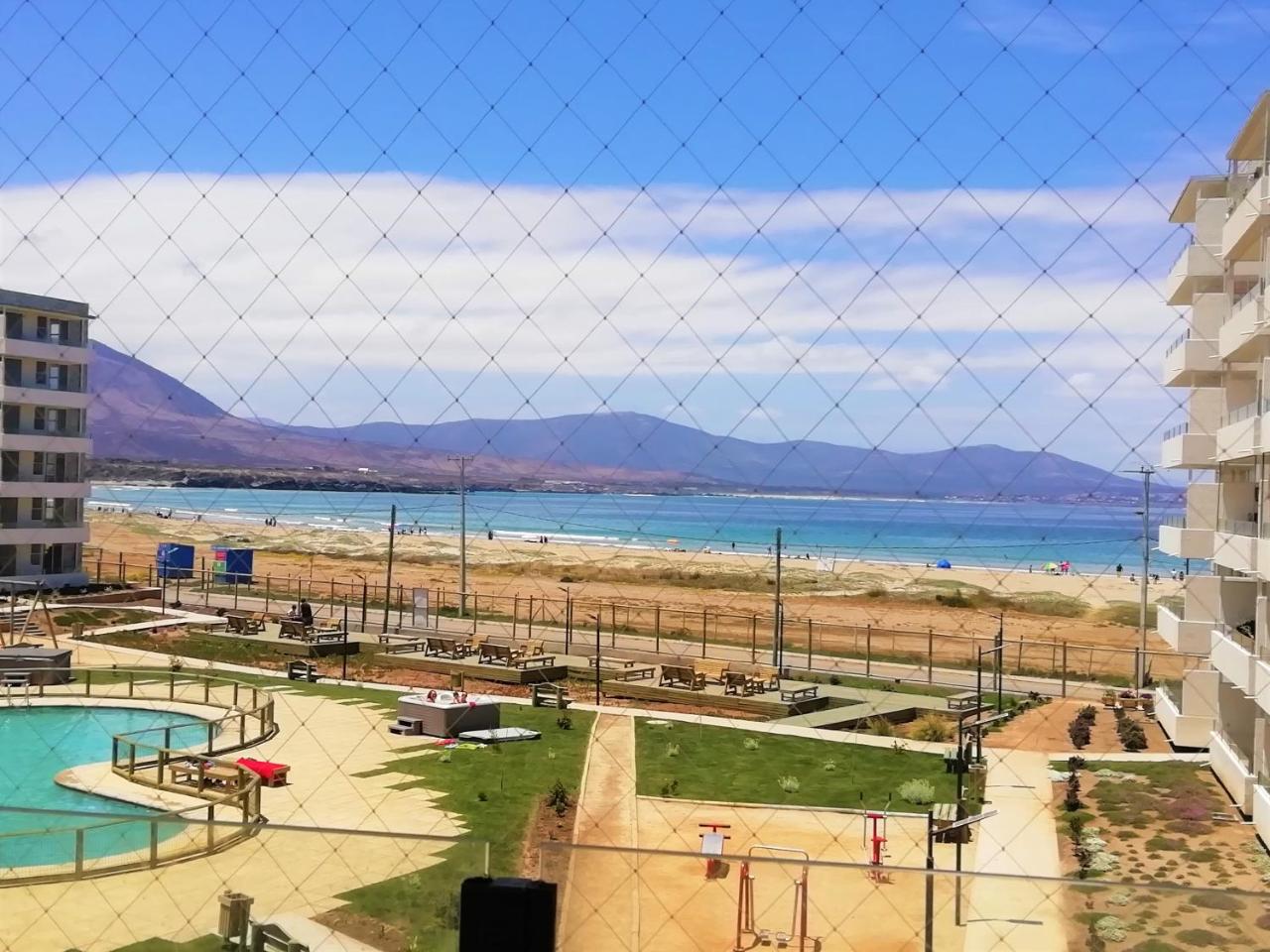 Moderno departamento, inmejorable vista al mar