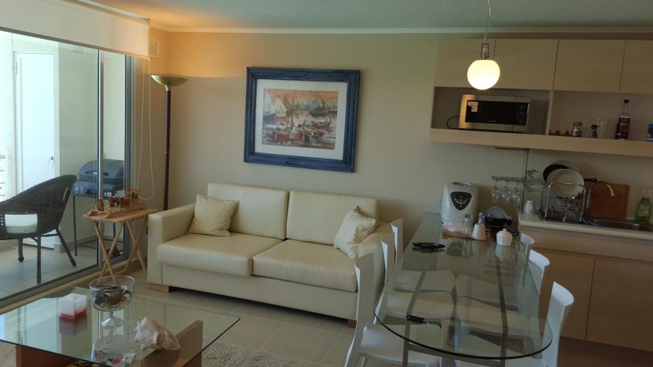 Laguna Bahia Algarrobo