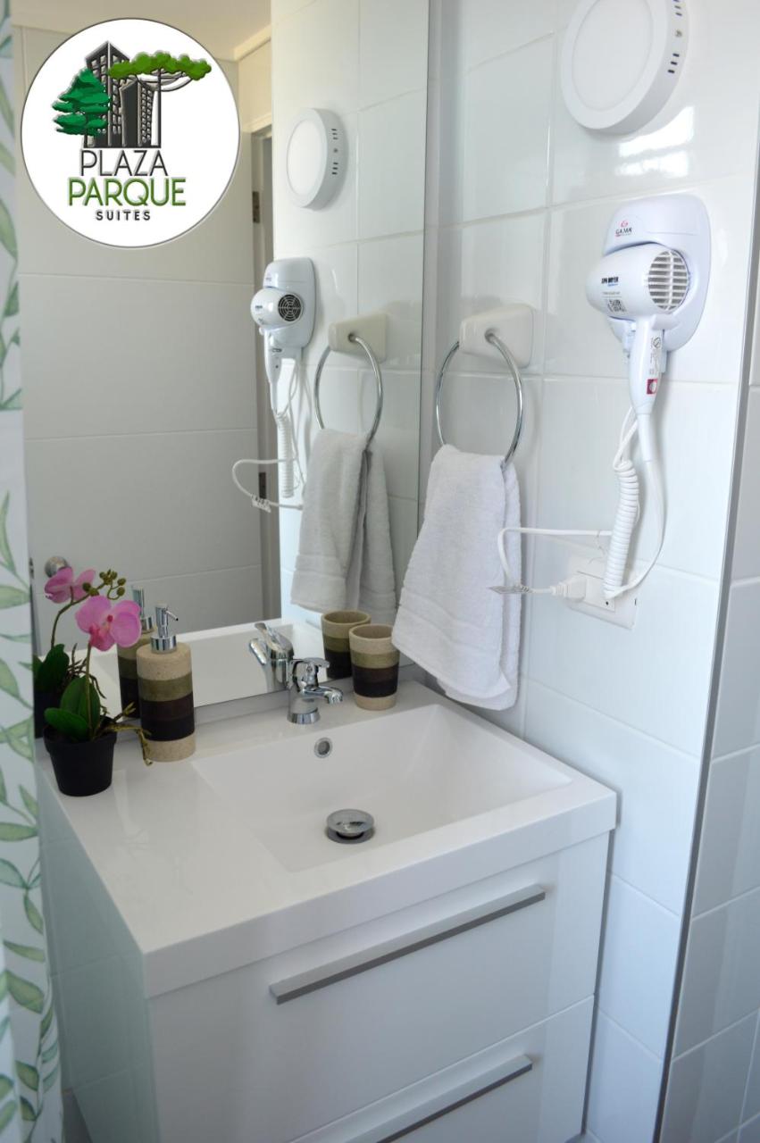 Plaza Parque Suites 1108 - Housity