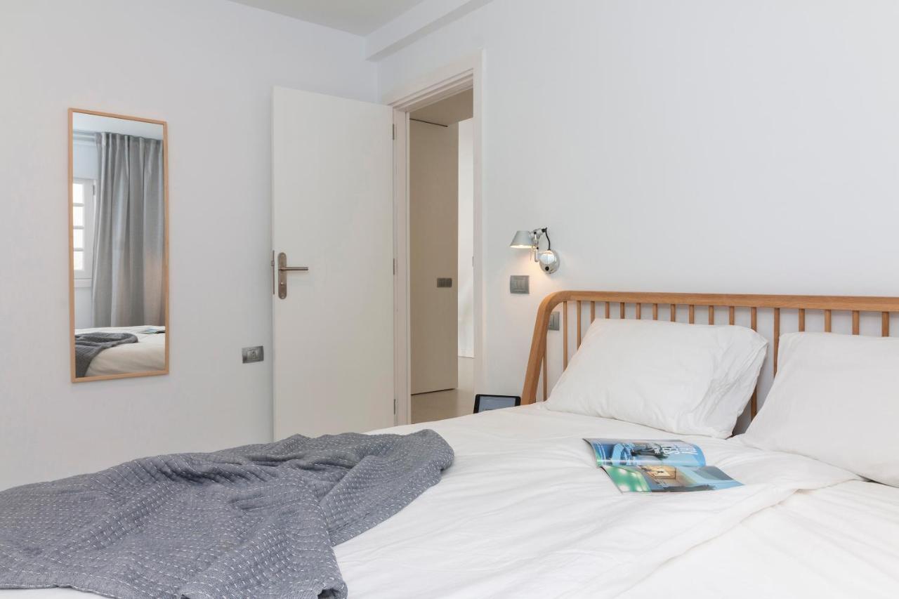 Modern  next to Plaza de España - Housity