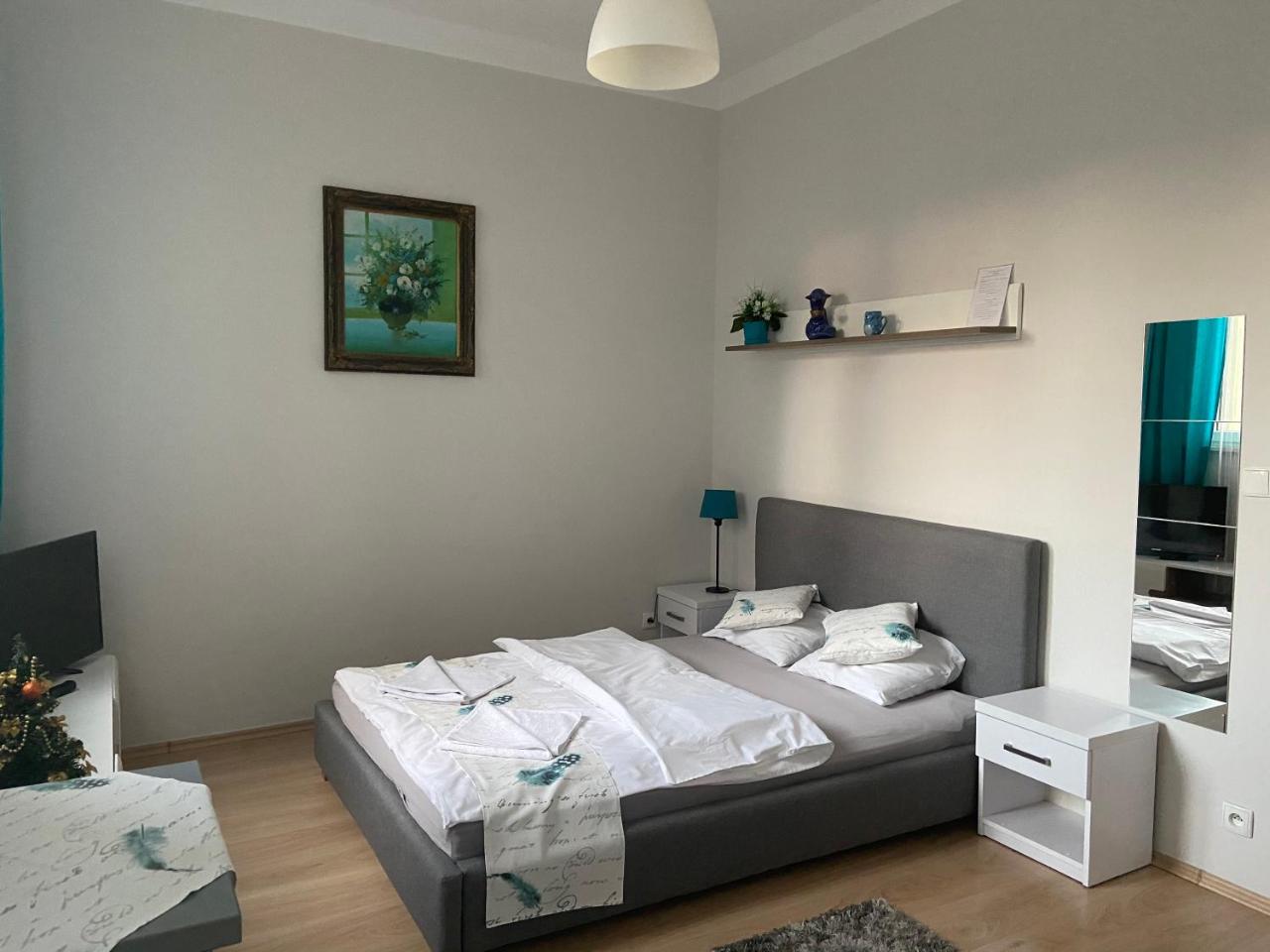Apartamenty Orbi-House - Housity