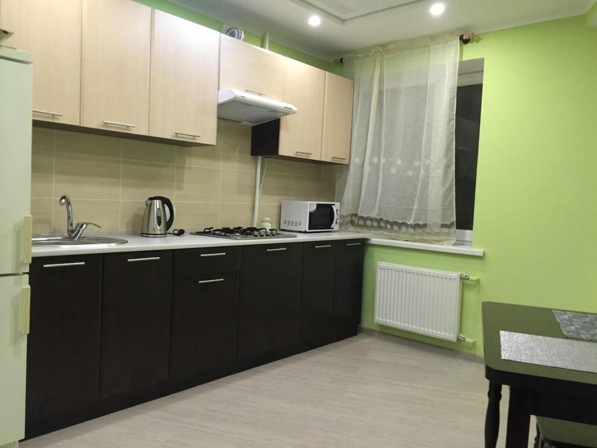 on Krechschatyk 200 - Housity