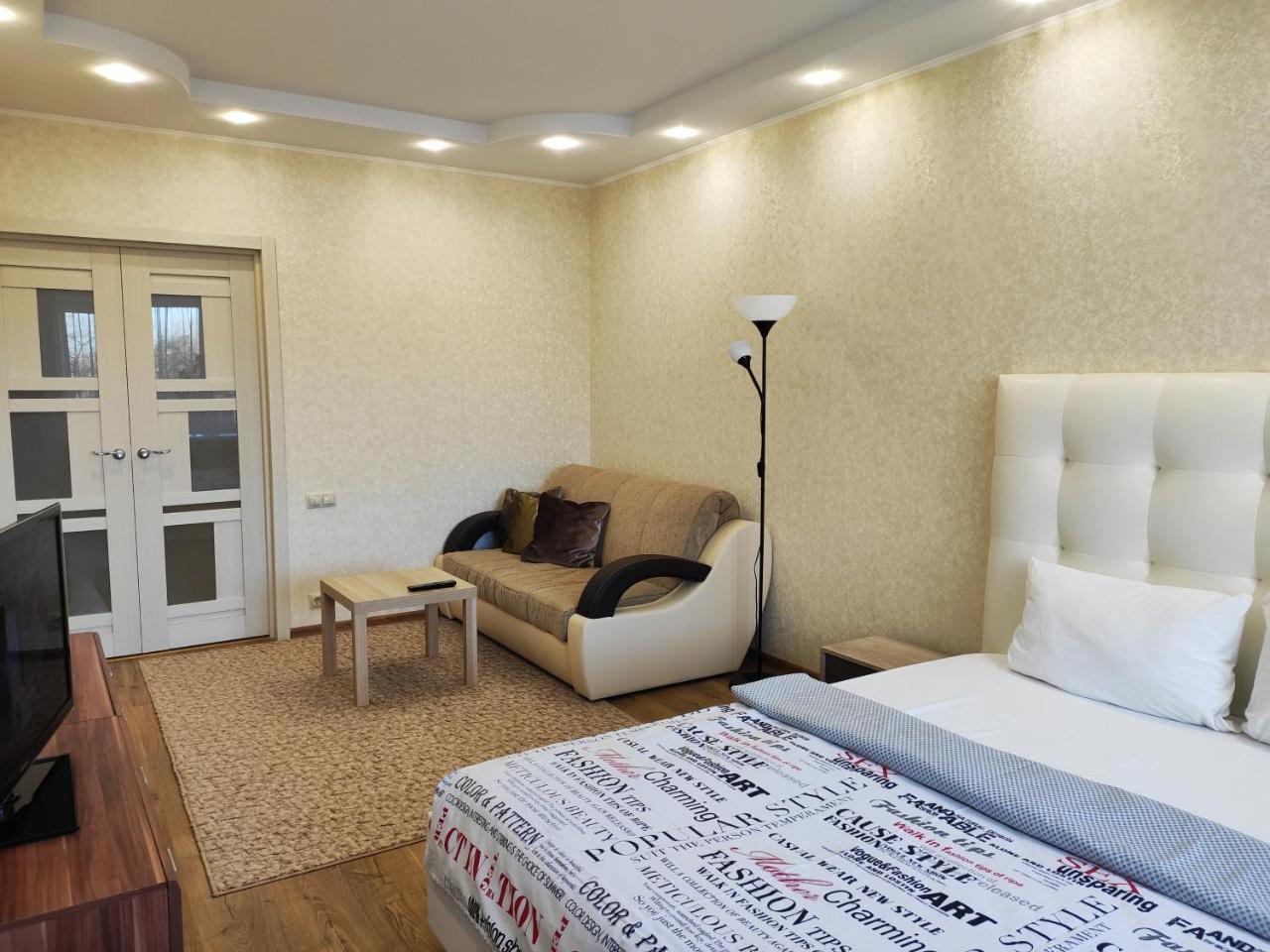 Fresh Room:  on Griboedova - Housity