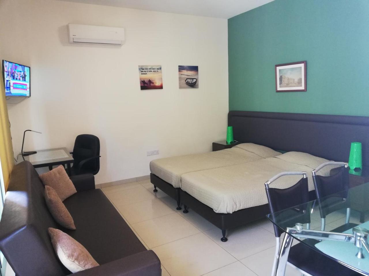 Aria Boutique - Housity