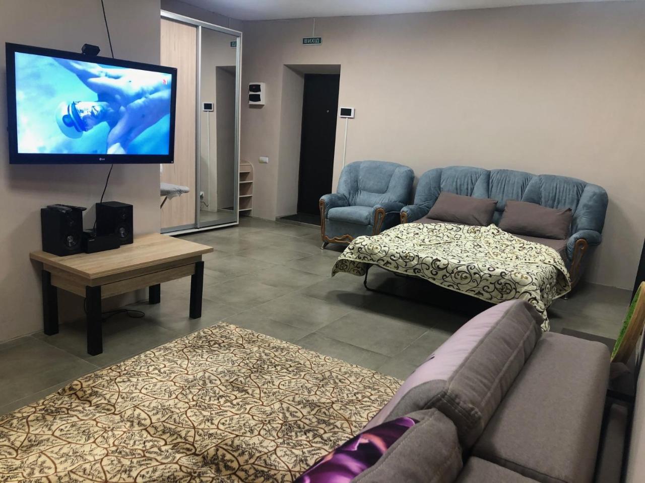Prostornaia kvartira raion vokzalov nigoiana 23 - Housity
