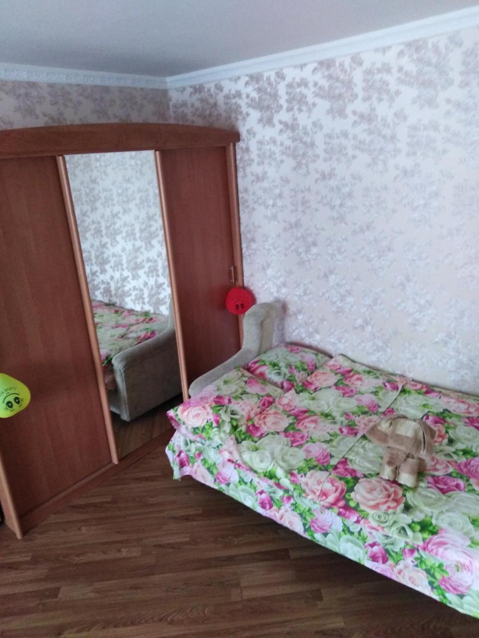 on Novatorov - Housity