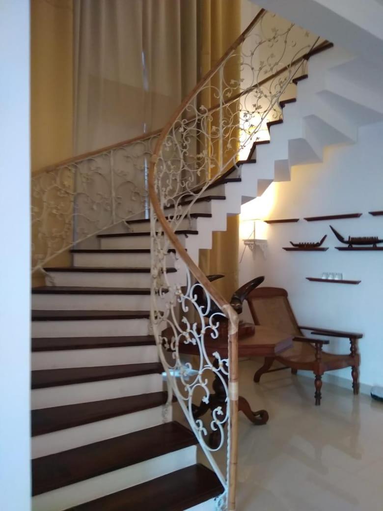 Triplex penthouse apartment - Housity