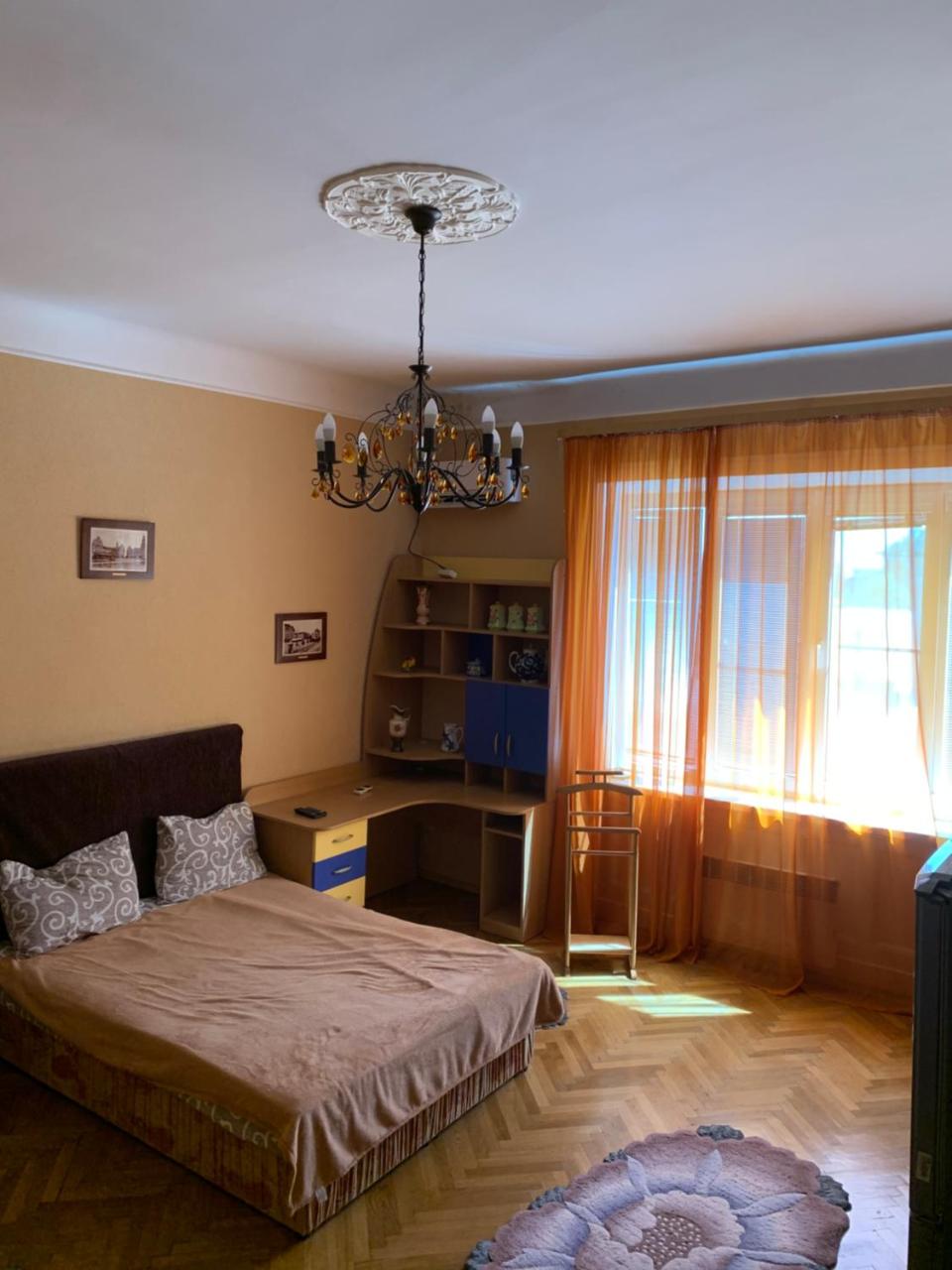 on Hoholya Street - Housity
