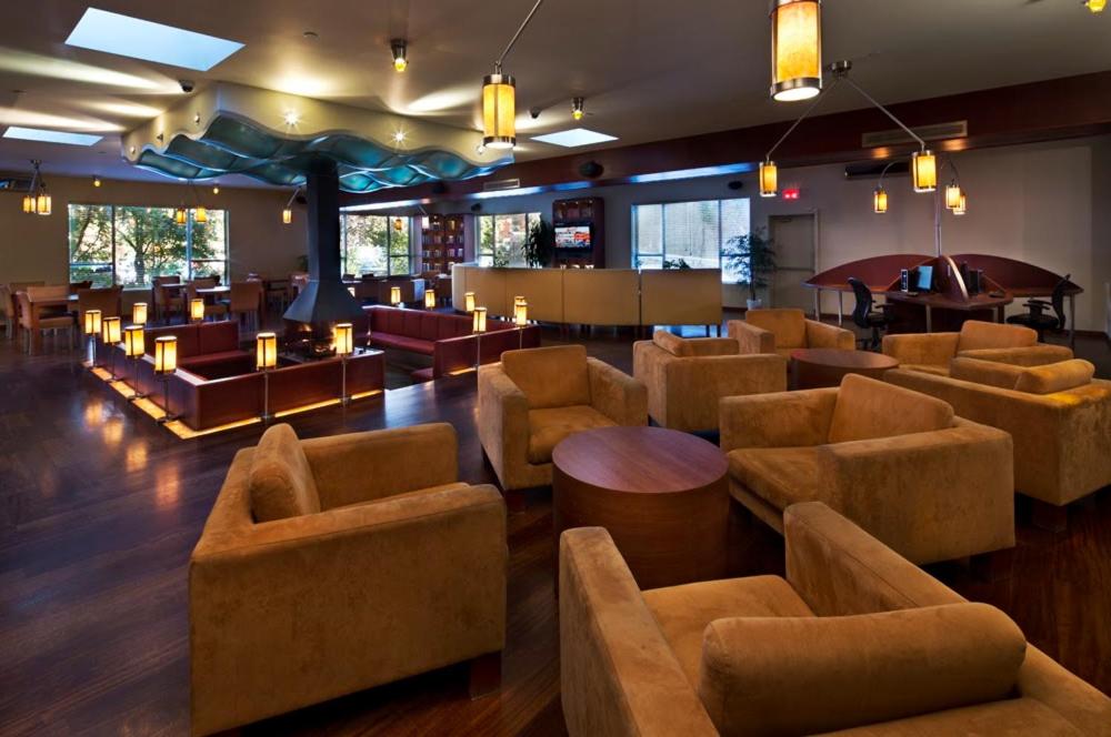 Trylon Appartements Hotel - Housity