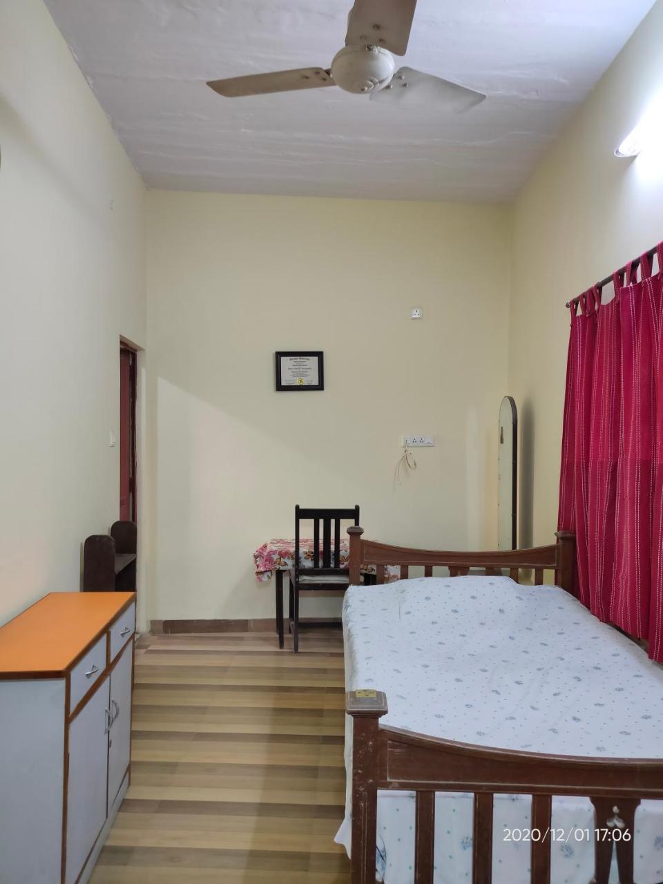 Solo HOME STAY - Housity