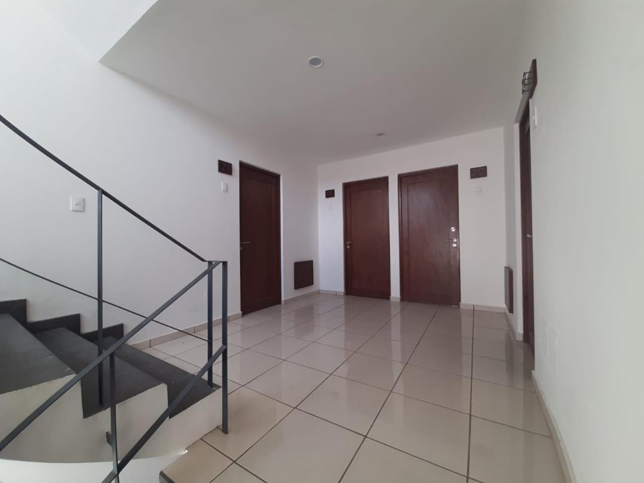 Excelente Departamento muy Céntrico - Housity