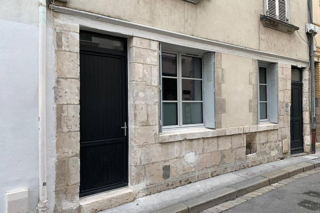 Appartement 2 pièces charmant en coeur de ville ! - Housity