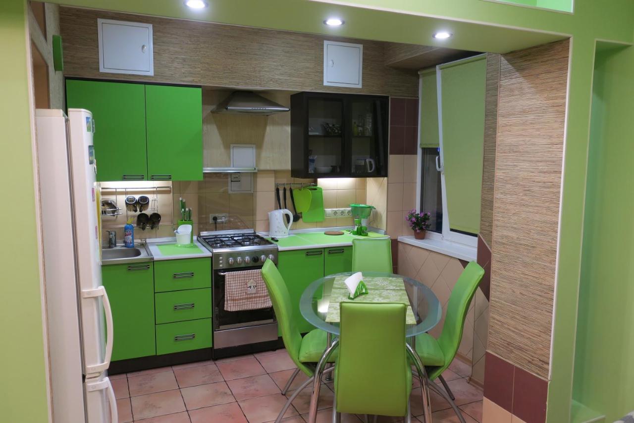 on Kominterna 20 - Housity