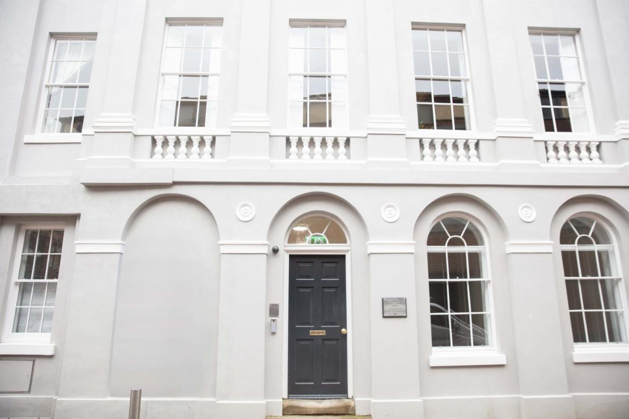 Luxury  in Historic Building - Housity