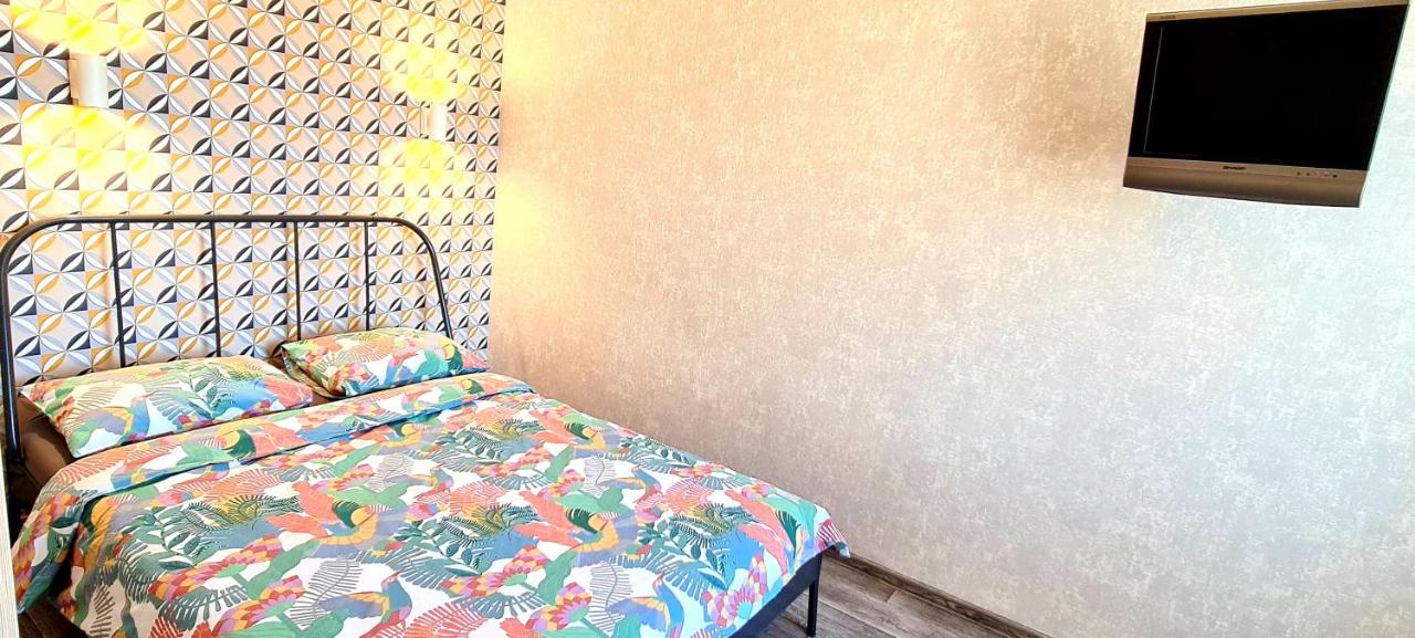 on Griboedova 38A - Housity