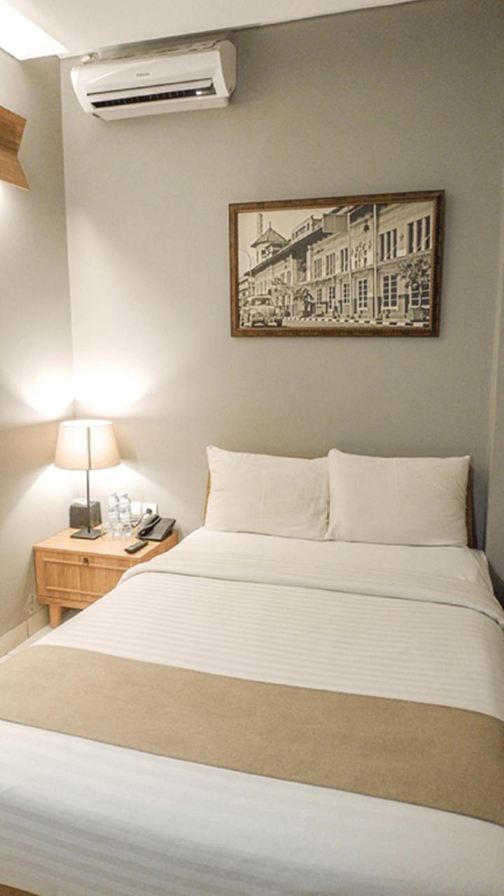 Triple Seven Bed & Breakfast - Housity
