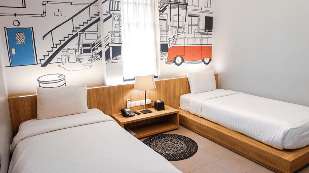 Triple Seven Bed & Breakfast - Housity