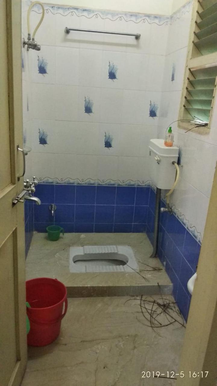 Vamoose GCP Guest House - Housity