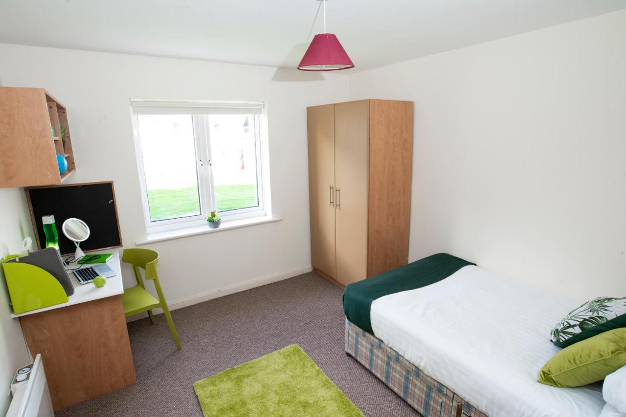 Thomond Village Self-Catering s - Housity