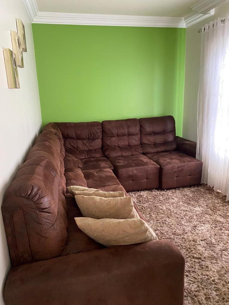 Casa grande e confortável, mobiliada completa ! - Housity