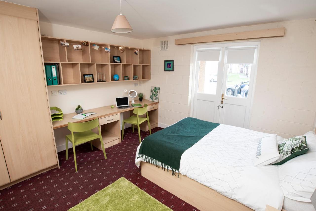 Cratloe Village Self-catering s - Housity