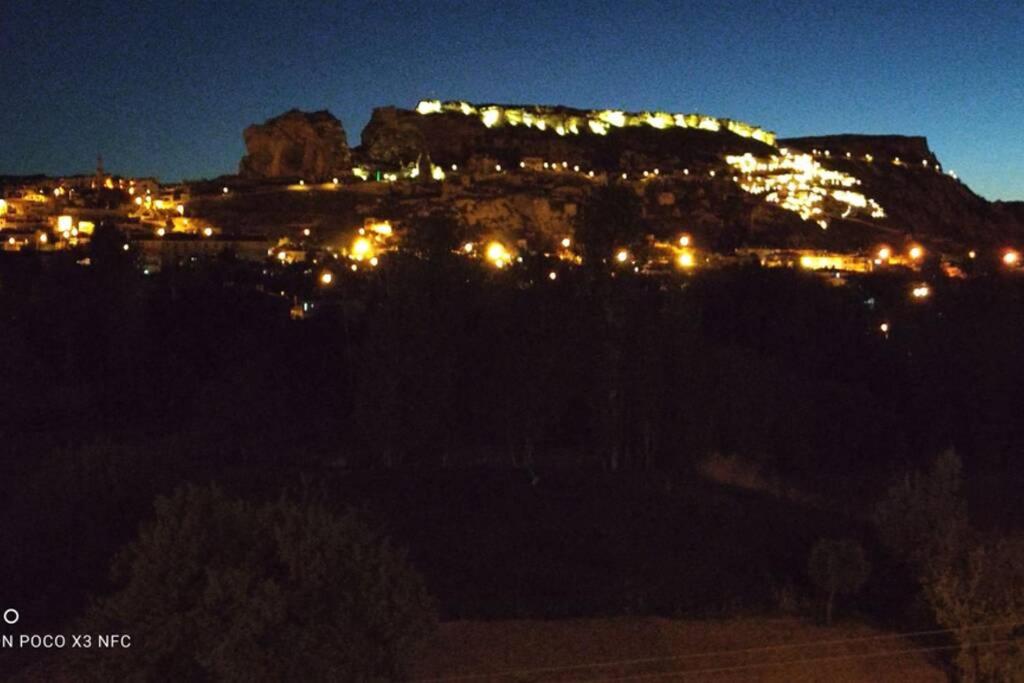 with Beautiful Scenery - Housity
